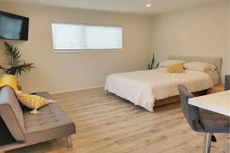 Photo of property in 43 Brookview Court, Queenwood, Hamilton, 3210