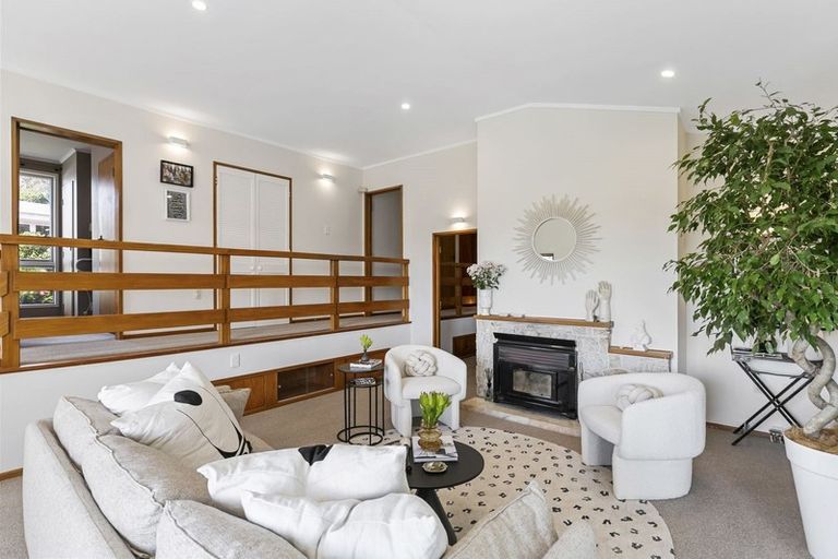 Photo of property in 26 Voltaire Street, Karori, Wellington, 6012