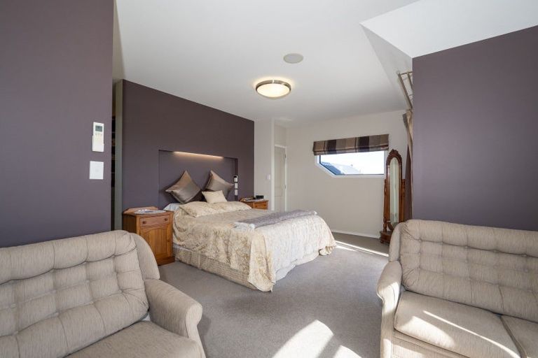 Photo of property in 3 Penbury Close, Huntingdon, Ashburton, 7774