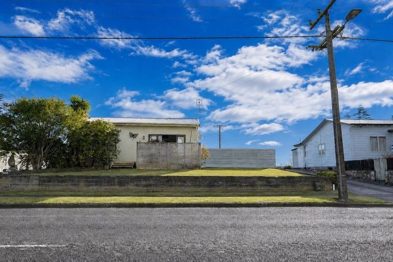 Photo of property in 155 Hakanoa Street, Huntly, 3700