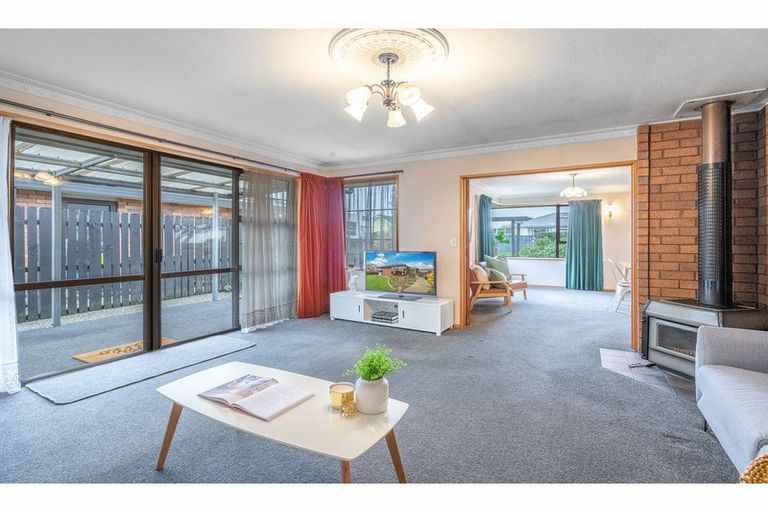 Photo of property in 112 Edinburgh Crescent, Waikiwi, Invercargill, 9810