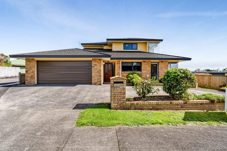 Photo of property in 20 Kellyville Heights, Merrilands, New Plymouth, 4312