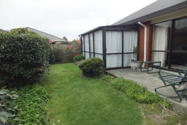 Photo of property in 2/22 Kingrove Street, Bishopdale, Christchurch, 8053