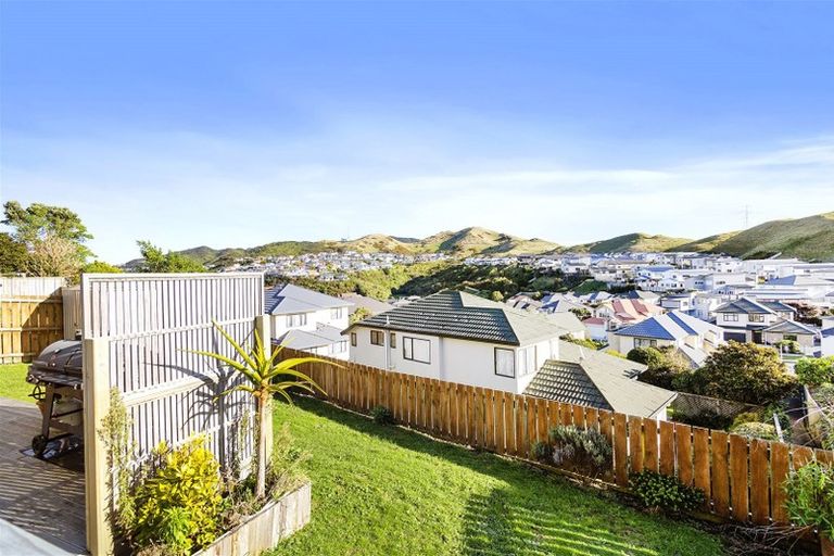 Photo of property in 13 Nether Green Crescent, Johnsonville, Wellington, 6037