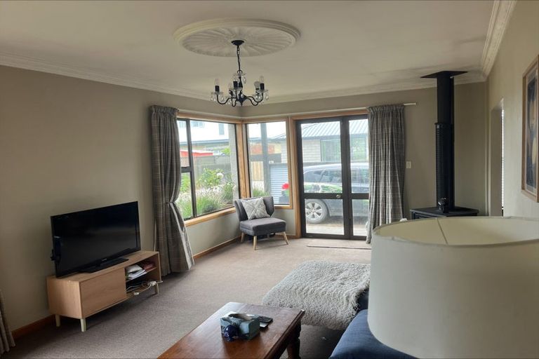 Photo of property in 23 Salford Street, Windsor, Invercargill, 9810