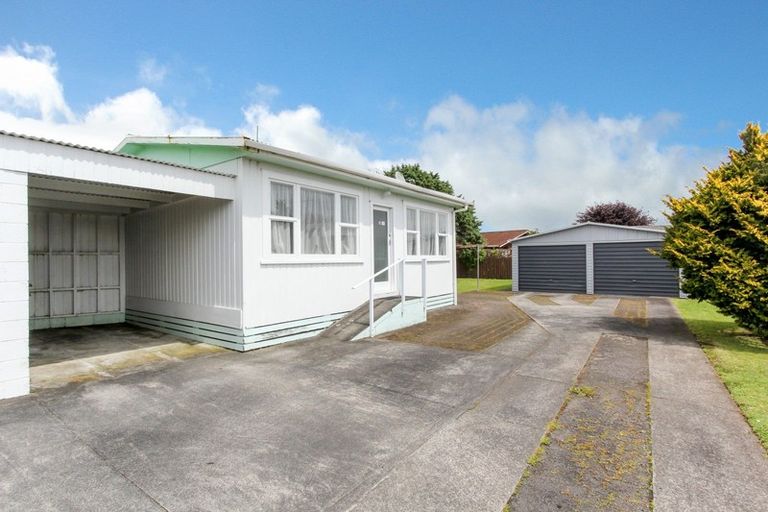 Photo of property in 278 Mangorei Road, Merrilands, New Plymouth, 4312