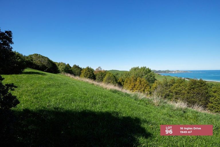 Photo of property in 16 Ingles Drive, Kaikoura Flat, Kaikoura, 7371