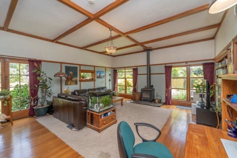 Photo of property in 25 Jordan Terrace, Lansdowne, Masterton, 5810