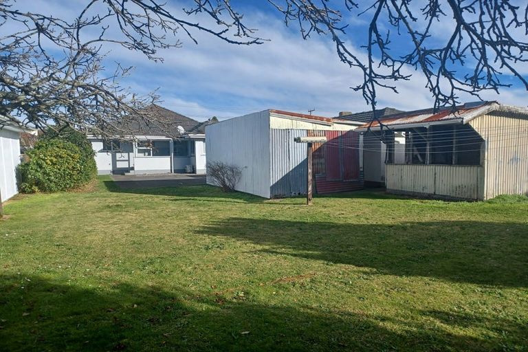 Photo of property in 18 Grey Street, Hawera, 4610