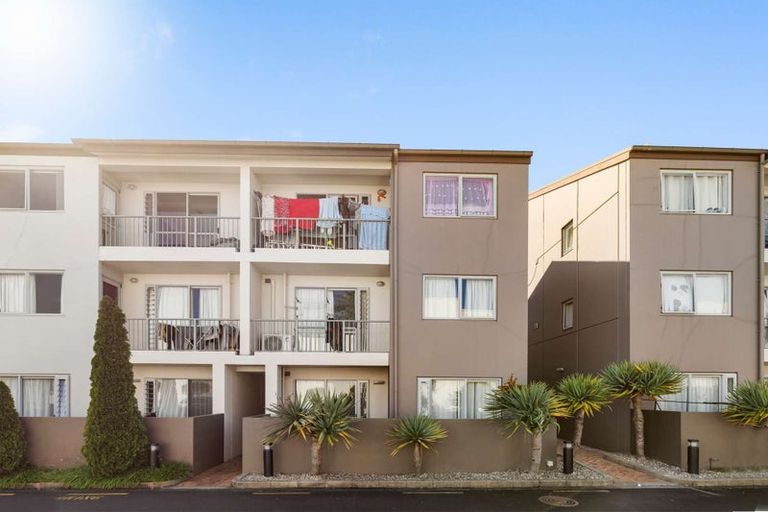 Photo of property in 80a Michael Jones Drive, Flat Bush, Auckland, 2019