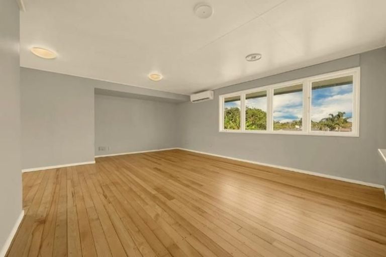 Photo of property in 9 Rata Street, Waiuku, 2123