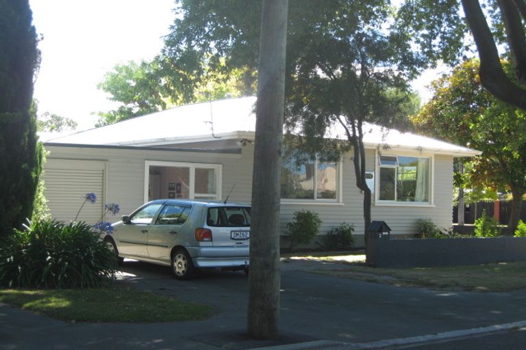 Photo of property in 6 Massey Crescent, St Albans, Christchurch, 8014