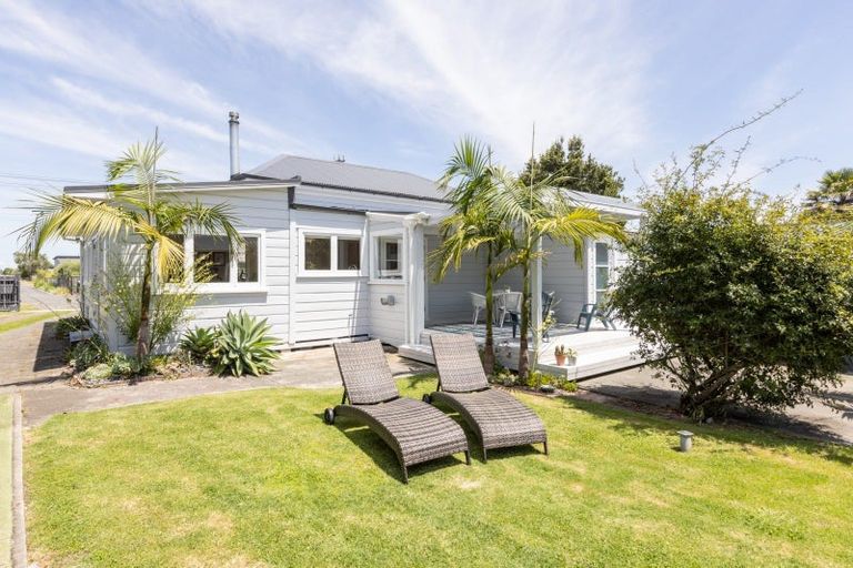 Photo of property in 55 Franklin Road, Bay View, Napier, 4104