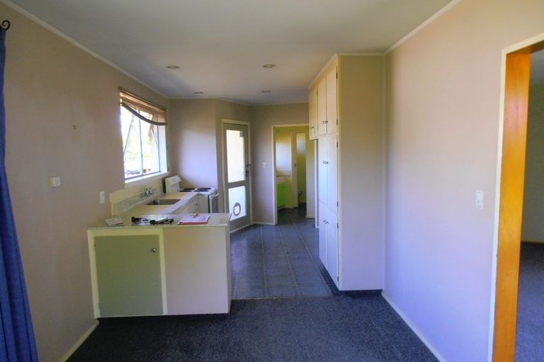 Photo of property in 6 Bidwell Place, Hillmorton, Christchurch, 8025
