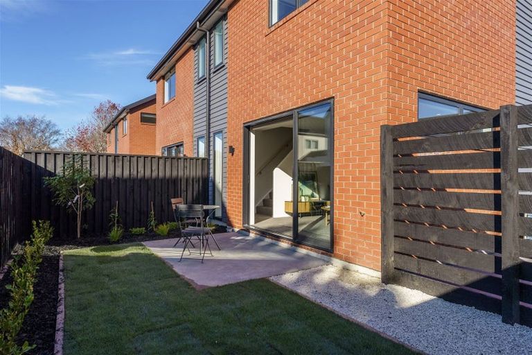 Photo of property in 1/28 Bowen Street, Upper Riccarton, Christchurch, 8041