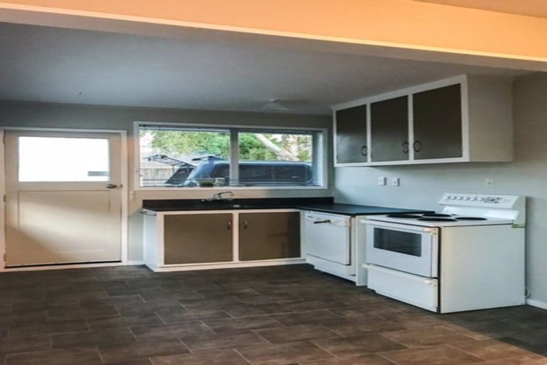 Photo of property in 2/26 Hendon Street, Edgeware, Christchurch, 8013