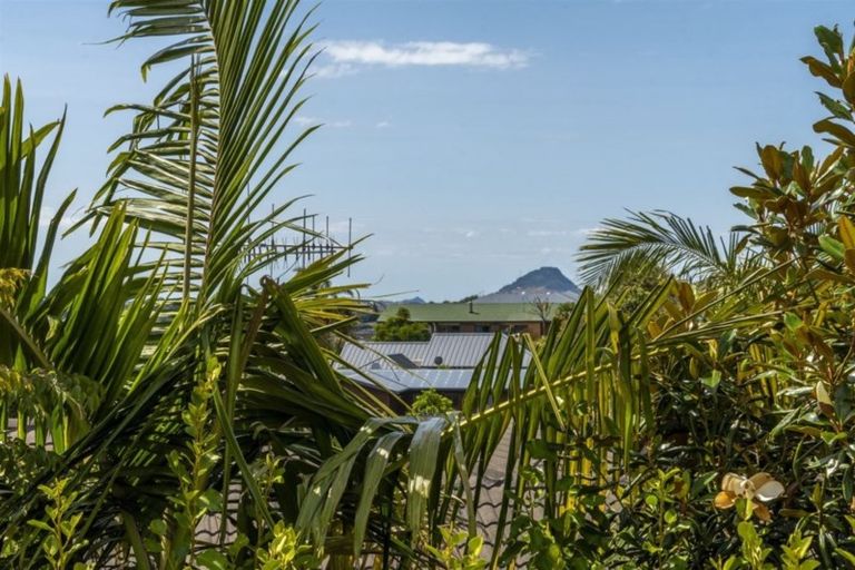 Photo of property in 6 Astor Place, Welcome Bay, Tauranga, 3112