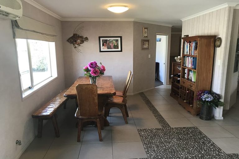 Photo of property in 10 Santa Cruz Drive, Papamoa Beach, Papamoa, 3118