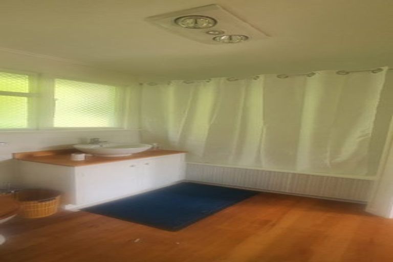 Photo of property in 26b Howard Street, Macandrew Bay, Dunedin, 9014