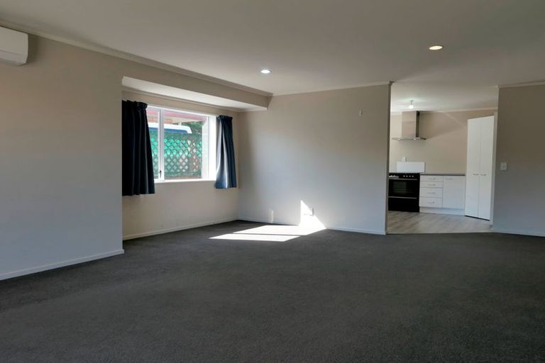 Photo of property in 35c Hurley Road, Paraparaumu Beach, Paraparaumu, 5032