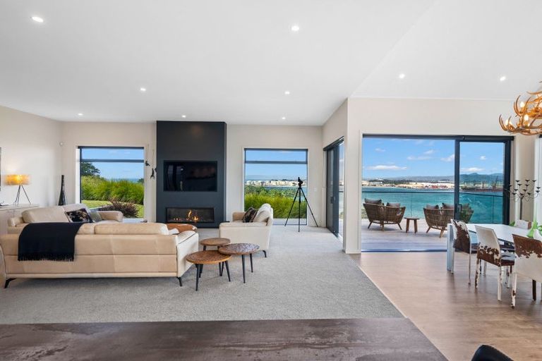 Photo of property in 6 The Heights, Whangarei Heads, Whangarei, 0174