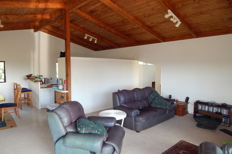 Photo of property in 102 Te Haumi Drive, Paihia, 0200