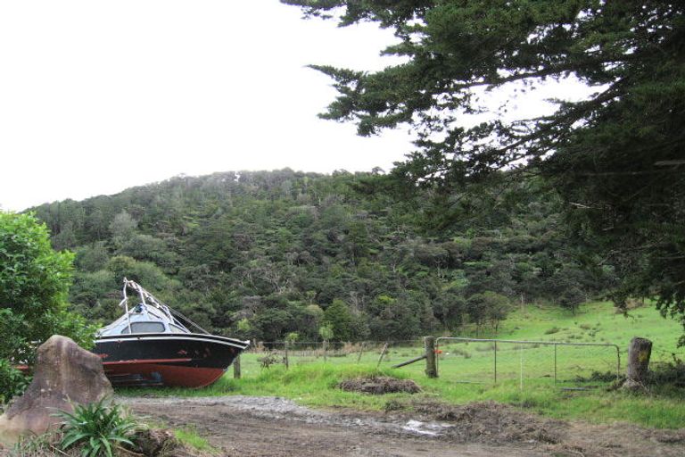 Photo of property in 370 Nook Road, Parua Bay, Whangarei, 0174
