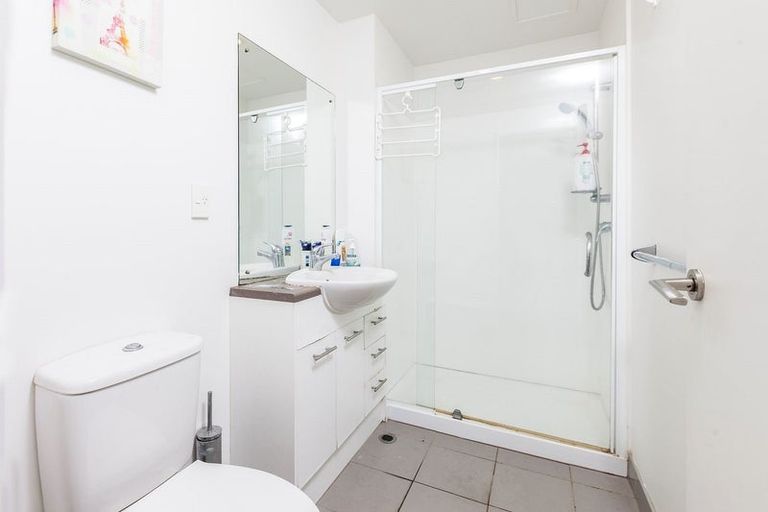Photo of property in 23 Emily Place, Bellevue, Tauranga, 3110