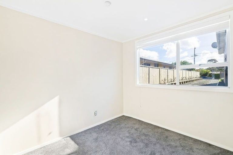 Photo of property in 20 Norman Road, Titirangi, Auckland, 0604