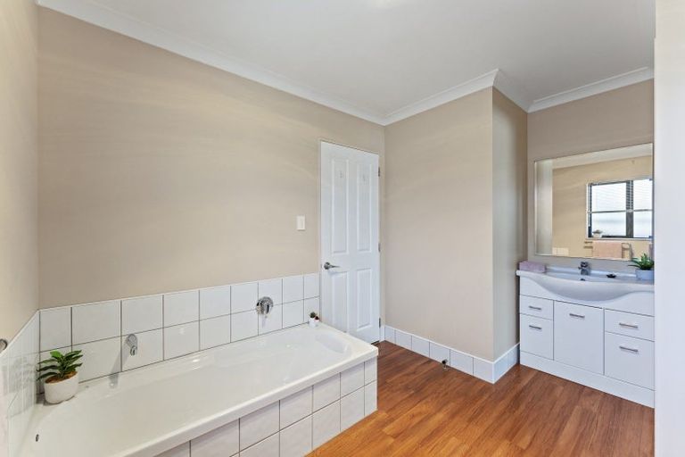 Photo of property in 20a Granville Street, Silverstream, Upper Hutt, 5019