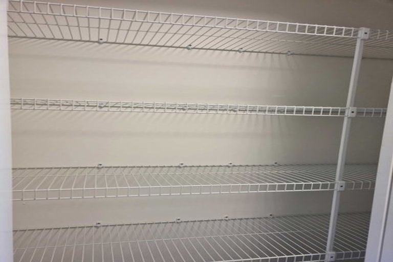 Photo of property in 3/63 Tiketike Way, Brooklyn, Wellington, 6021