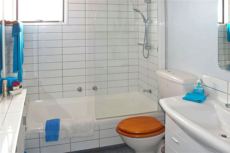 Photo of property in 15a Raymond Street, West End, Timaru, 7910