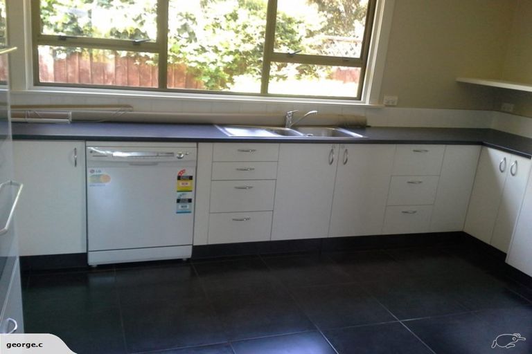 Photo of property in 48 Bowenvale Avenue, Cashmere, Christchurch, 8022