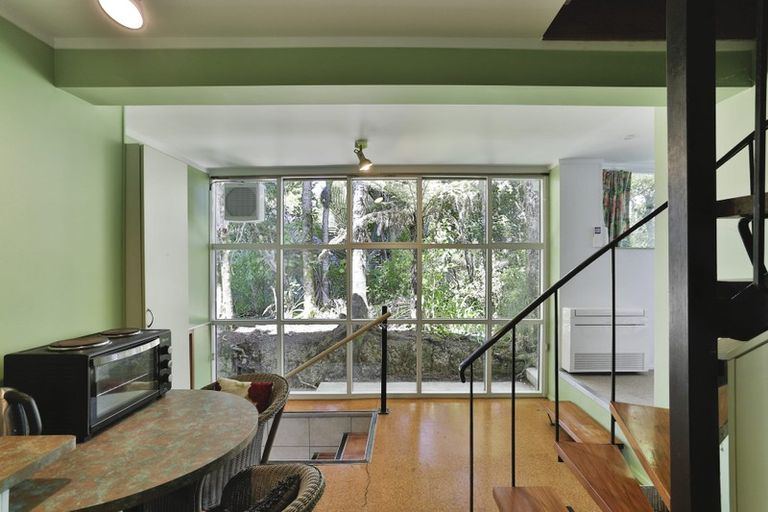 Photo of property in 55 Tanekaha Road, Titirangi, Auckland, 0604