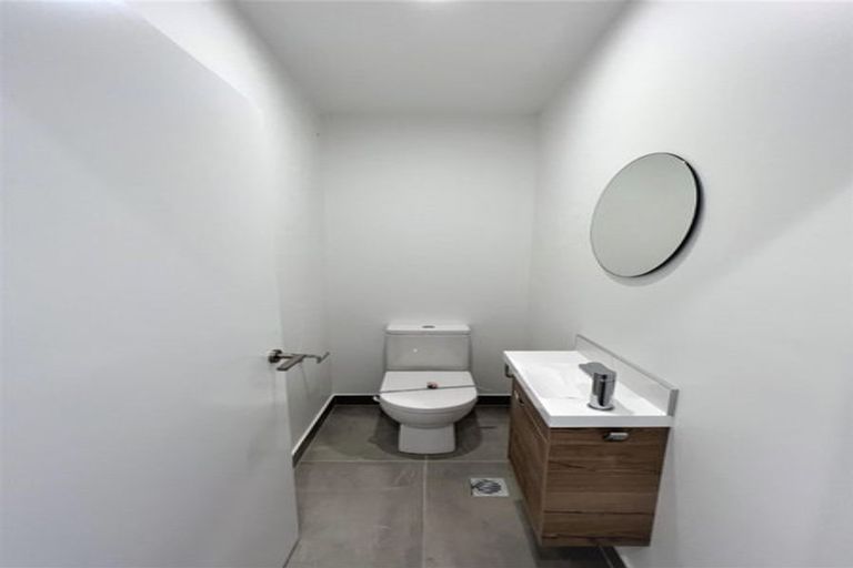 Photo of property in 27 Whimbrel Road, Flat Bush, Auckland, 2019