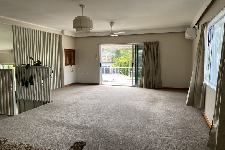 Photo of property in 60a Puketapu Road, Taradale, Napier, 4112