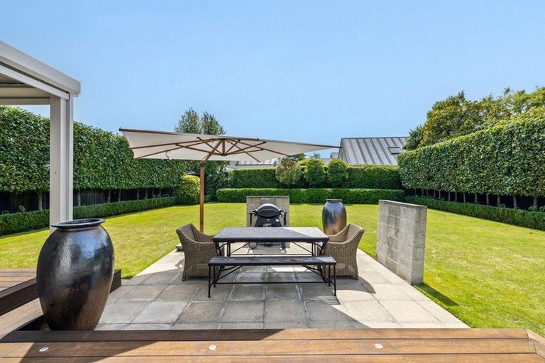 Photo of property in 118 Hamilton Avenue, Ilam, Christchurch, 8041