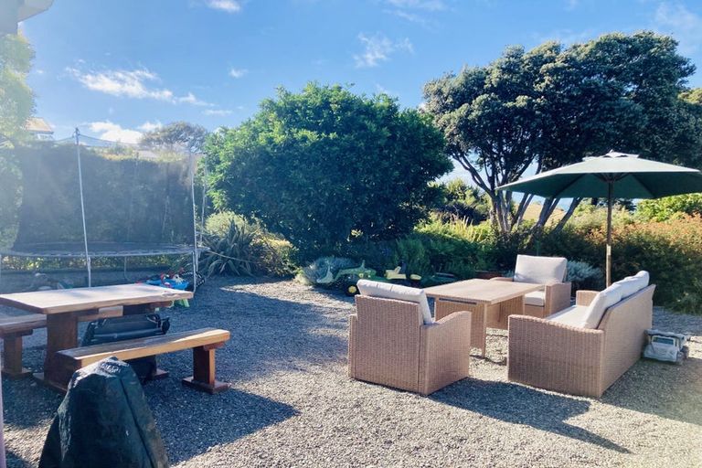 Photo of property in 22 Anarewa Crescent, Kaiteriteri, Motueka, 7197