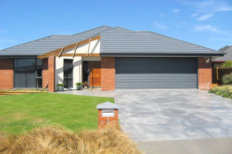 Photo of property in 7 Hideaway Gate, Parklands, Christchurch, 8083