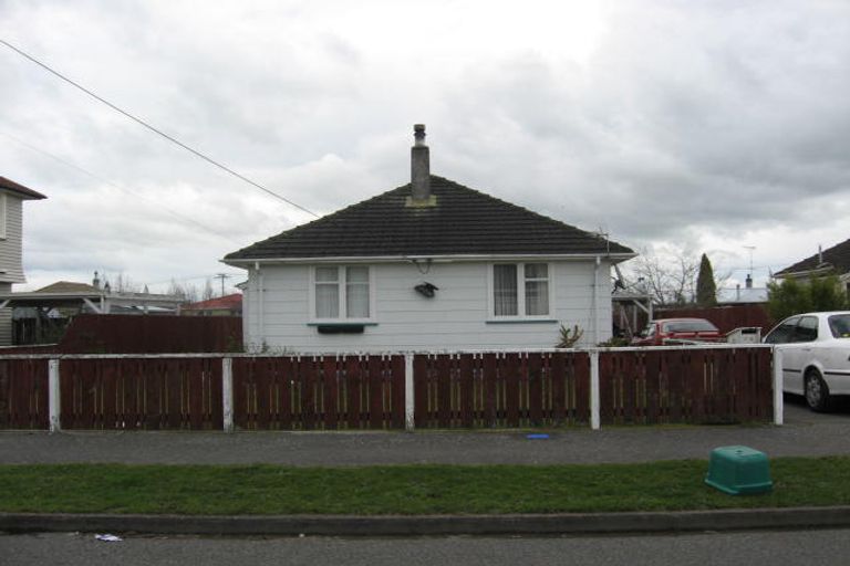 Photo of property in 44 Cameron Crescent, Masterton, 5810