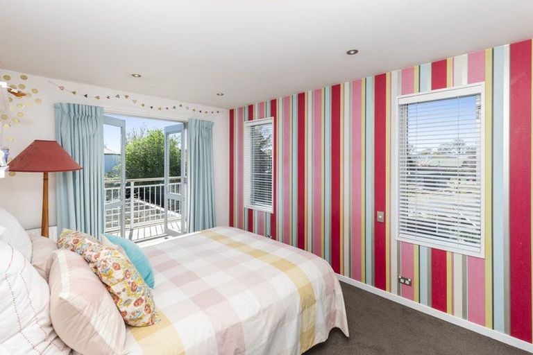 Photo of property in 24a Fendalton Road, Fendalton, Christchurch, 8014