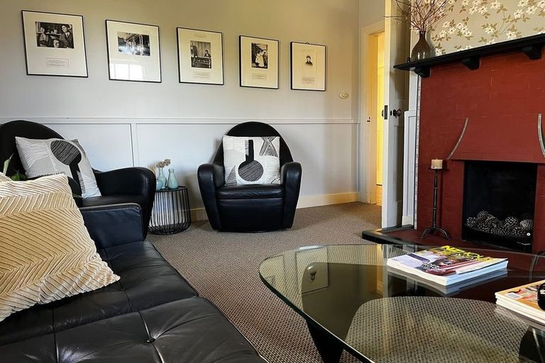 Photo of property in 35 Glenbervie Terrace, Thorndon, Wellington, 6011
