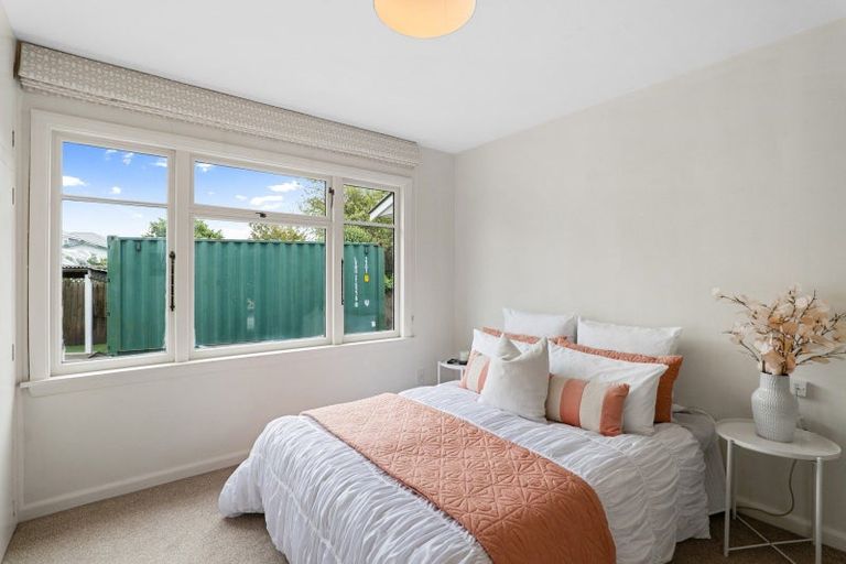 Photo of property in 9 Grassmere Street, Papanui, Christchurch, 8052