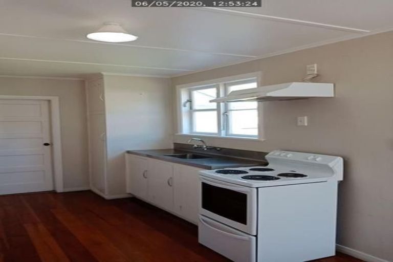 Photo of property in 29 Newcombe Street, Naenae, Lower Hutt, 5011