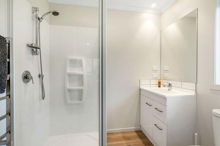 Photo of property in 4 Gillespie Drive, Baylys Beach, Dargaville, 0377