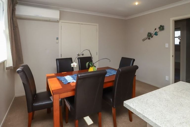 Photo of property in 19a Croall Crescent, St Andrews, Hamilton, 3200