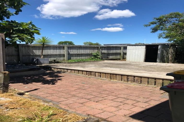 Photo of property in 2/32 Palmers Road, Clendon Park, Auckland, 2103