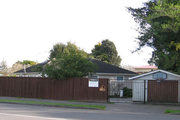 Photo of property in 572 Ruahine Street, Hokowhitu, Palmerston North, 4410