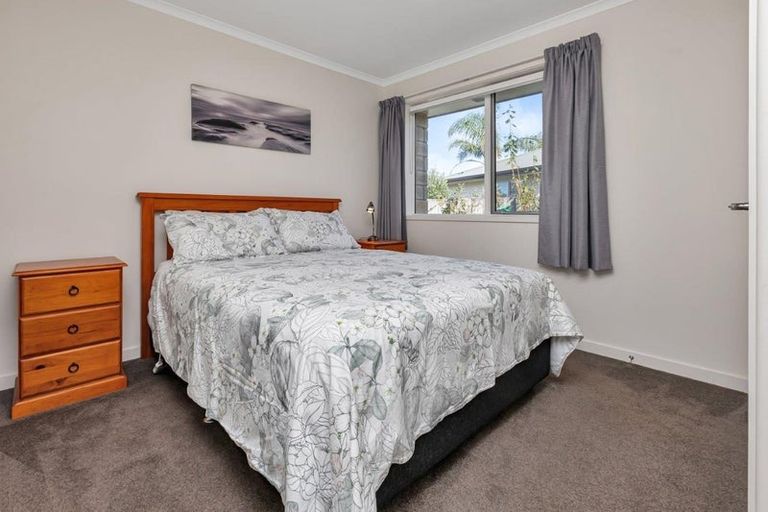 Photo of property in 109 Tamure Place, Ruakaka, 0116
