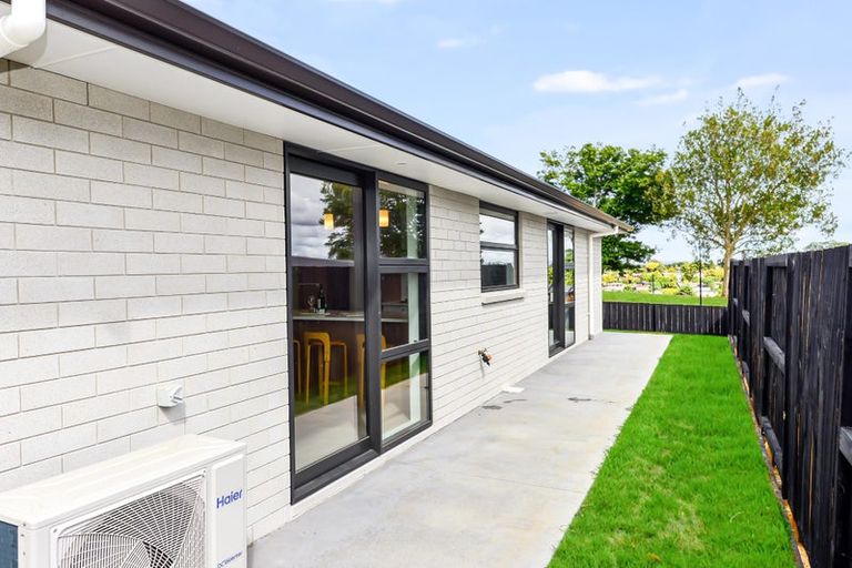 Photo of property in 10 Oralee Terrace, Peacocke, Hamilton, 3206